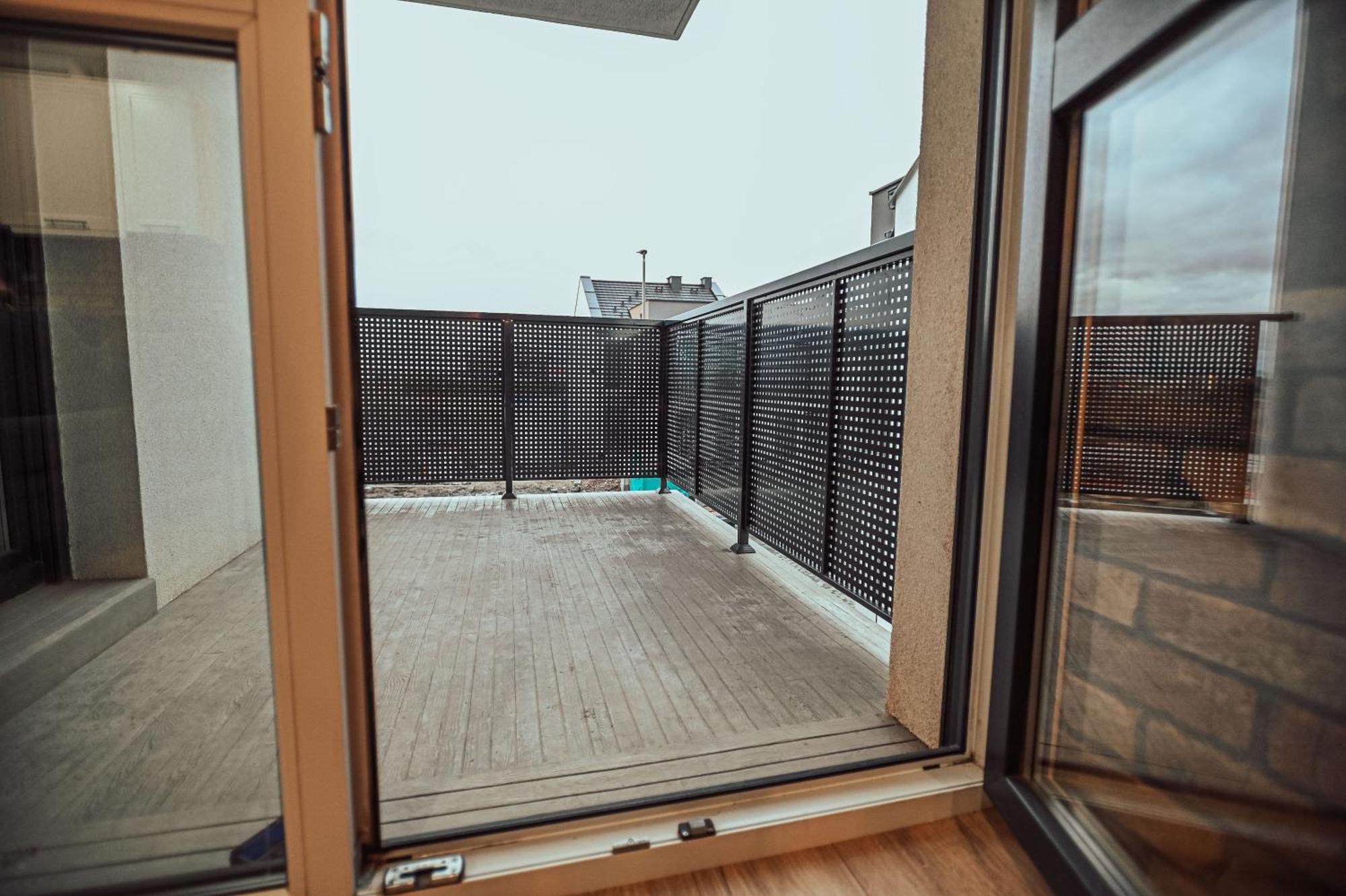 Loft Luxury Apartment & Parking Leszno  Luaran gambar